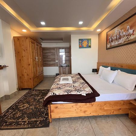 Woodpeak Homestay Nainital Esterno foto