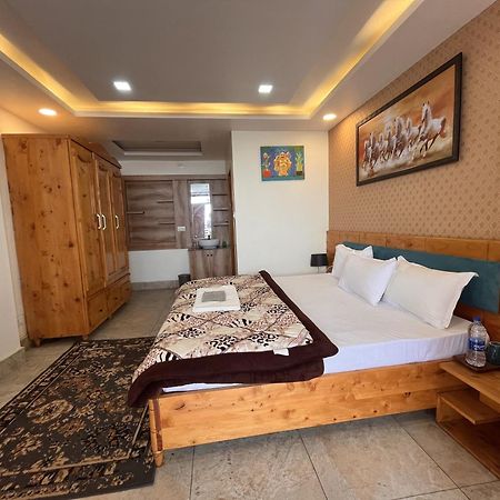 Woodpeak Homestay Nainital Esterno foto