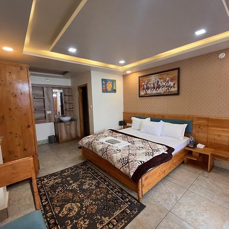 Woodpeak Homestay Nainital Esterno foto