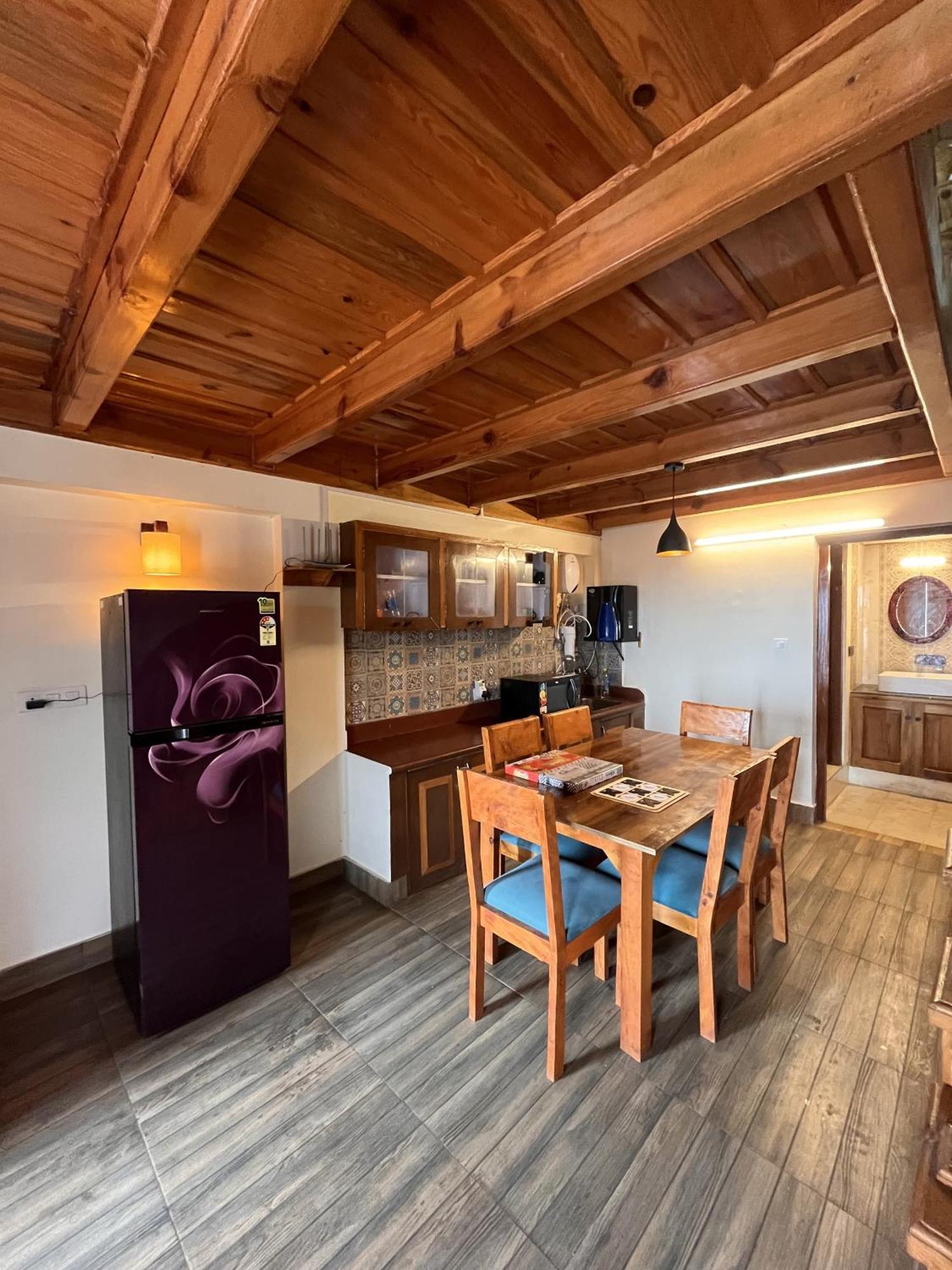 Woodpeak Homestay Nainital Esterno foto