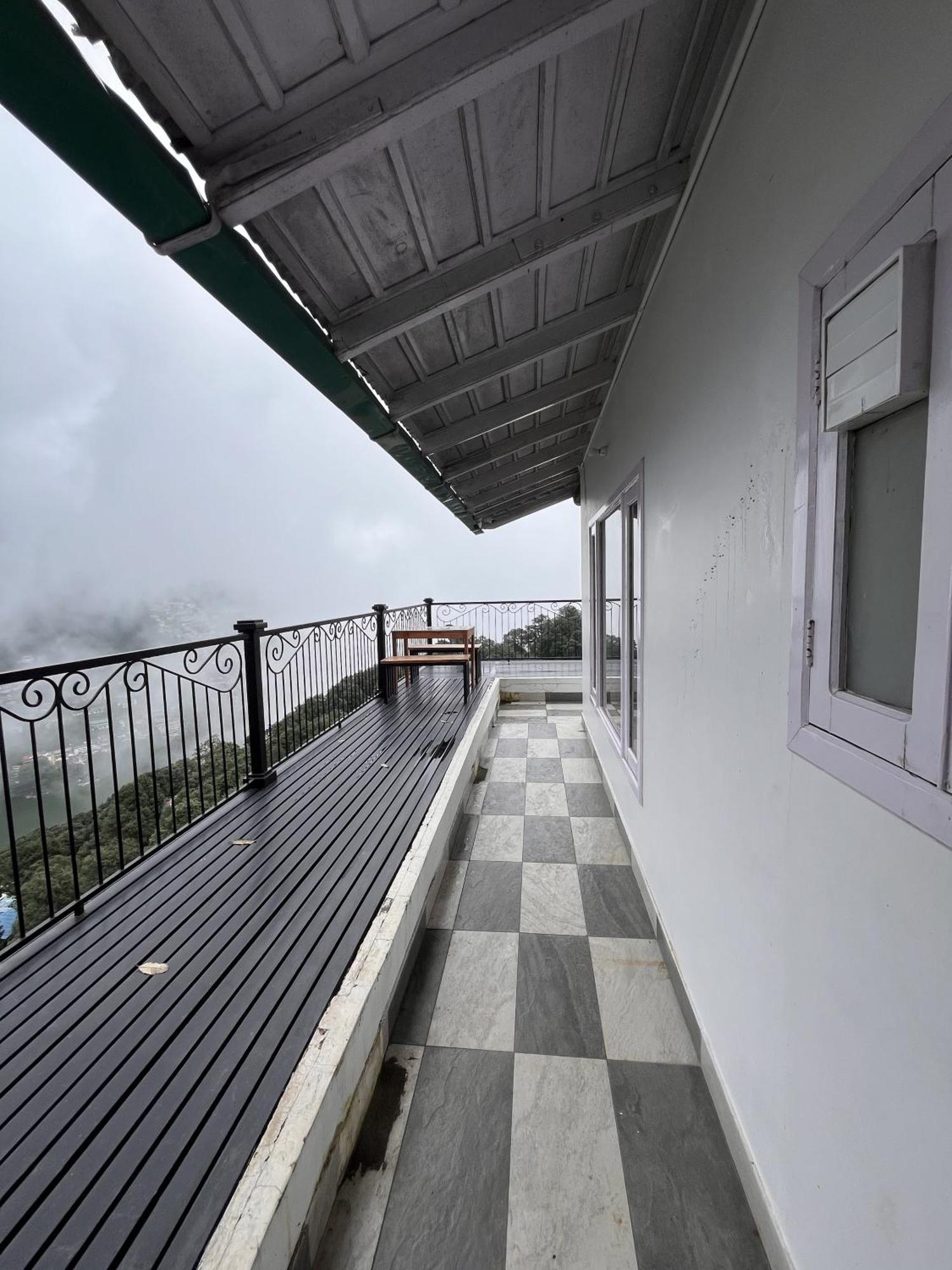 Woodpeak Homestay Nainital Esterno foto